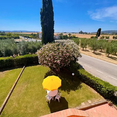 Podere Casalpiano Aparthotel