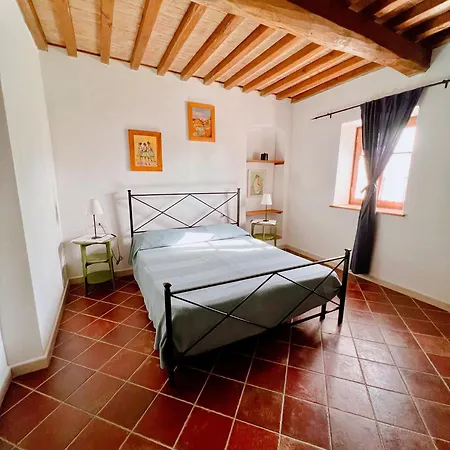 Podere Casalpiano Aparthotel *
