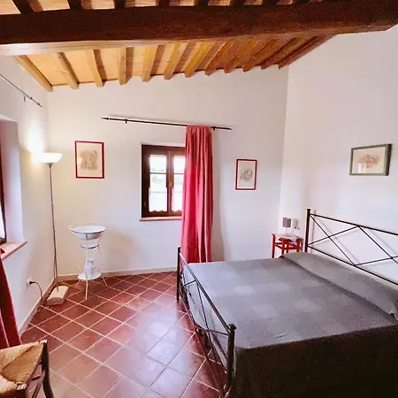 Podere Casalpiano Hotel apartamentowy *