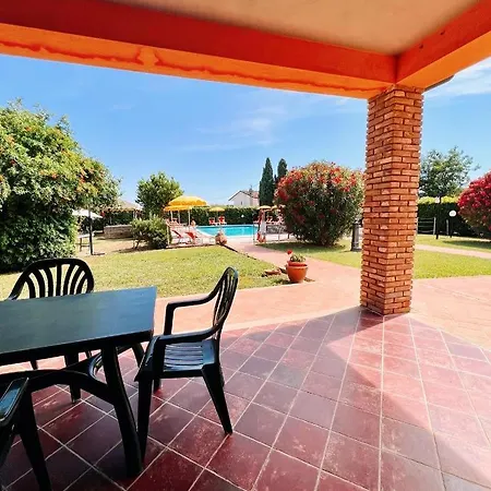 Hotel apartamentowy Podere Casalpiano