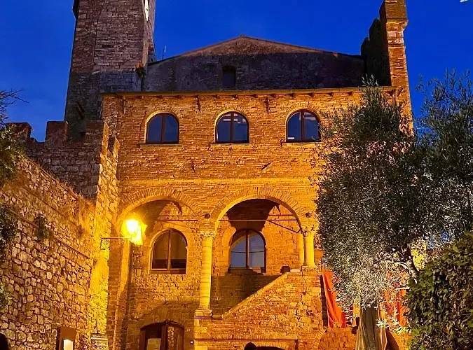 Podere Casalpiano מלון דירות קמפיליה מריטימה